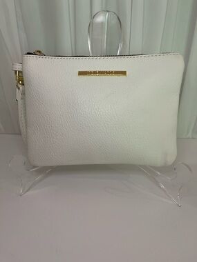 Steve Madden White Leather Wristlet Clutch with Gold Accent